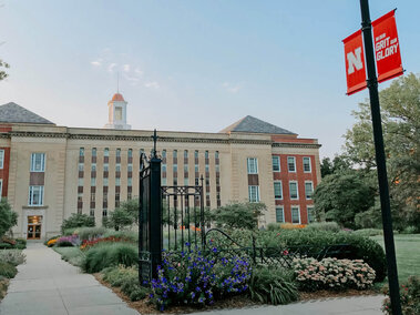 Love Library south with Nebraska flag in foreground